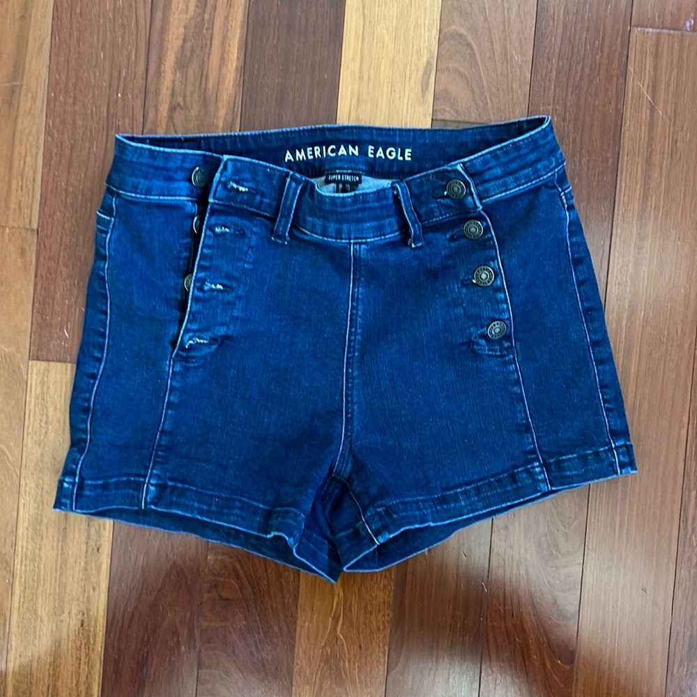 American Eagle Stretchy Shorts, US 12